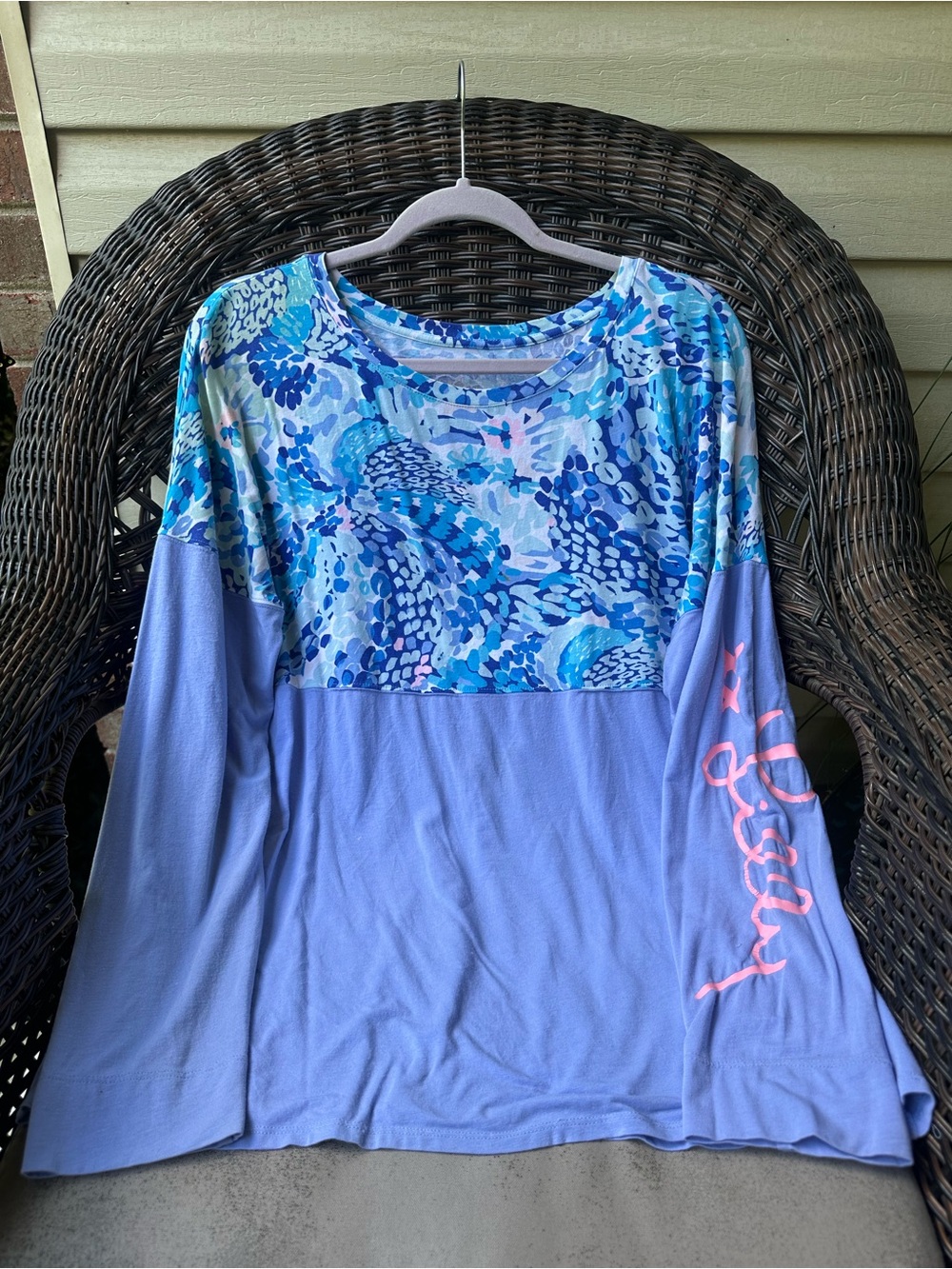 Lilly Pulitzer Finn Top Long Sleeve Turquoise Oasis Shell Me You Love Me L